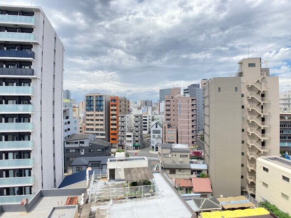 大国町駅 徒歩2分 11階の物件内観写真